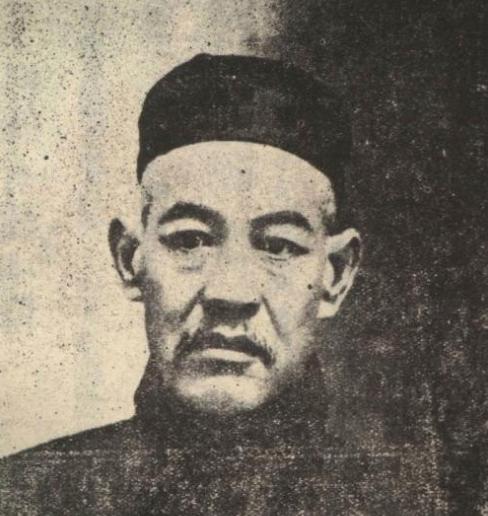 慈禧都请不动的武林高手，只是个卖眼镜的？1人吊打十几个德国人