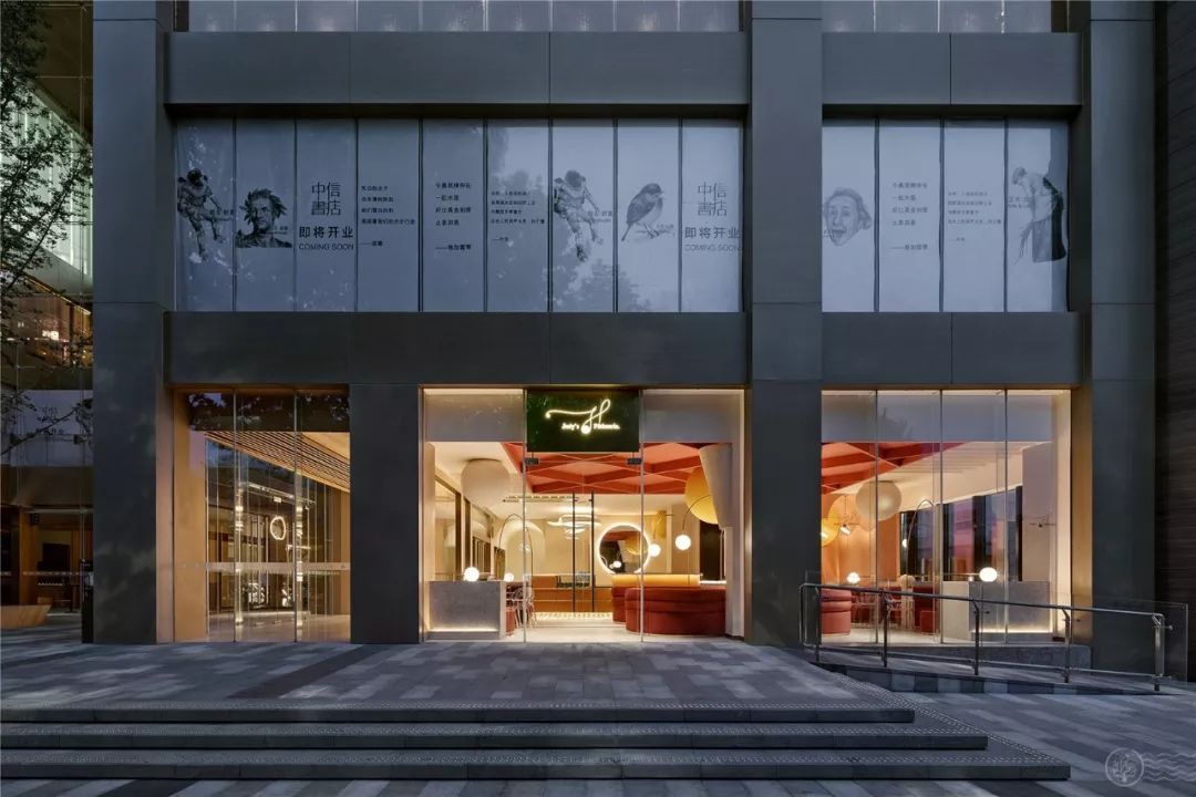 当年度流行色撞上餐饮空间，餐厅设计要怎么跟紧潮流！