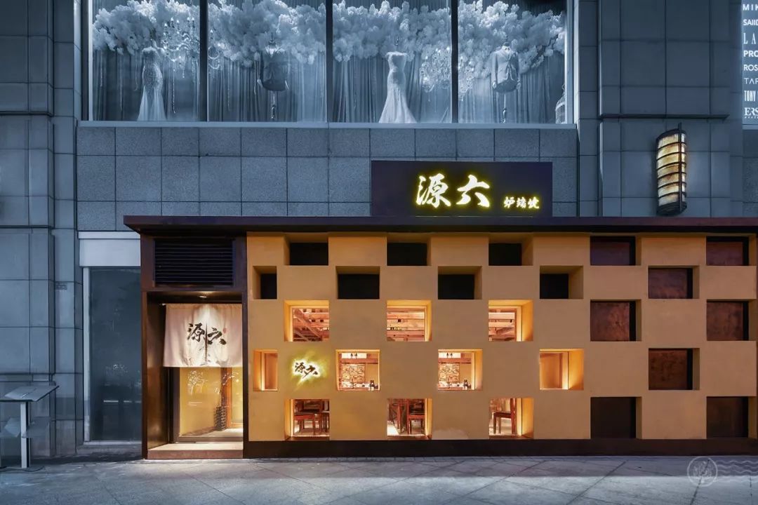 当年度流行色撞上餐饮空间，餐厅设计要怎么跟紧潮流！