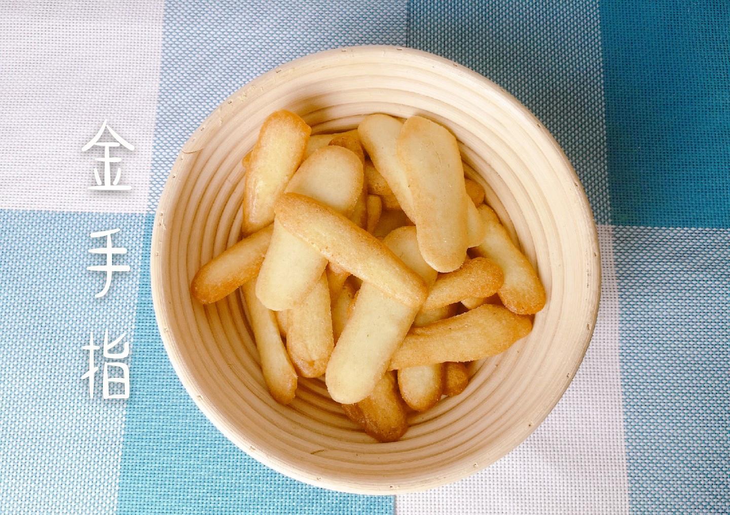 4个材料教你做最简单的饼干,又脆又好吃,新手一看就会