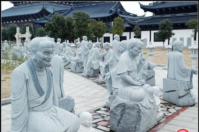实拍悟空寺五百罗汉露天雕塑广场，场面宏大，殊胜无比