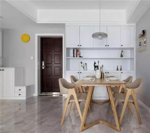 109平北欧三居,大理石+木饰面打造的电视墙,真耐看