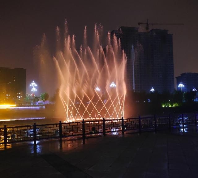 泰安西部，打卡网红喷泉景点