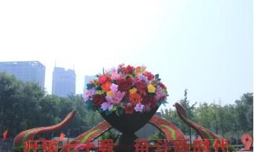 100万盆花卉扮靓高新区 打造最美城市街景