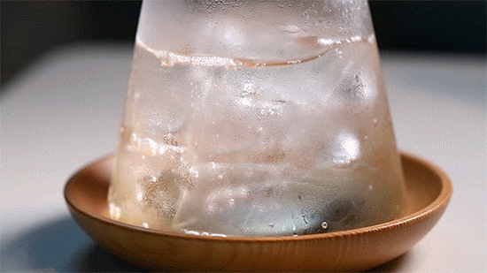 红酒情人节！5折吃『艺术品葡萄酒西餐厅』，你心爱的TA值得！