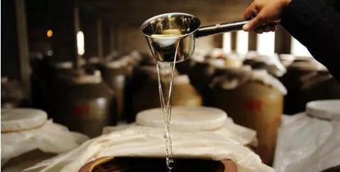 沛将坊茅香传承∣详解我国白酒的原料配方、酿酒工艺
