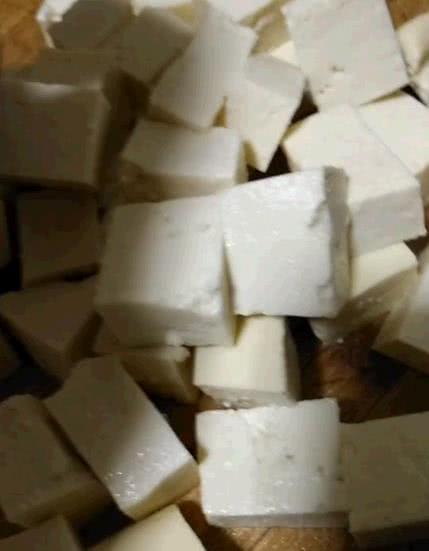 一块大豆腐一顿饭，有灵魂的豆腐做法，简单易做味道好