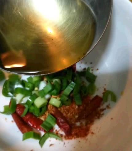 一块大豆腐一顿饭，有灵魂的豆腐做法，简单易做味道好