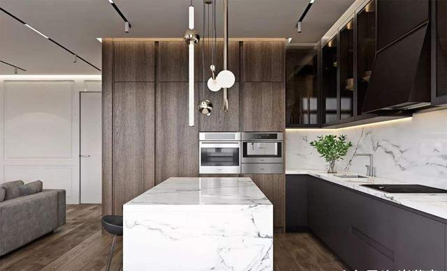 厨房台面选石英石好还是不锈钢的好?听懂行人一说,懊悔没早知道