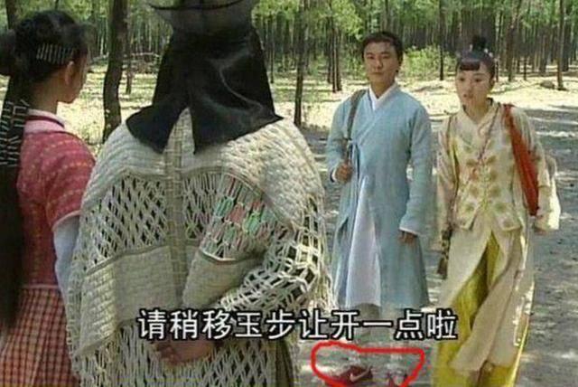 耐克我们发明的！咱们在古代管这个鞋子叫什么品牌呢？笑出腹肌了