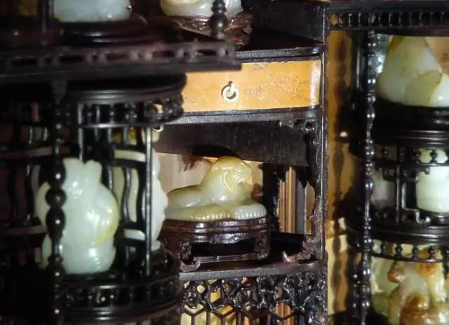 皇帝的玩具箱：不吹牛，能看一年