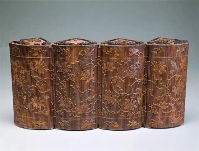 皇帝的玩具箱：不吹牛，能看一年