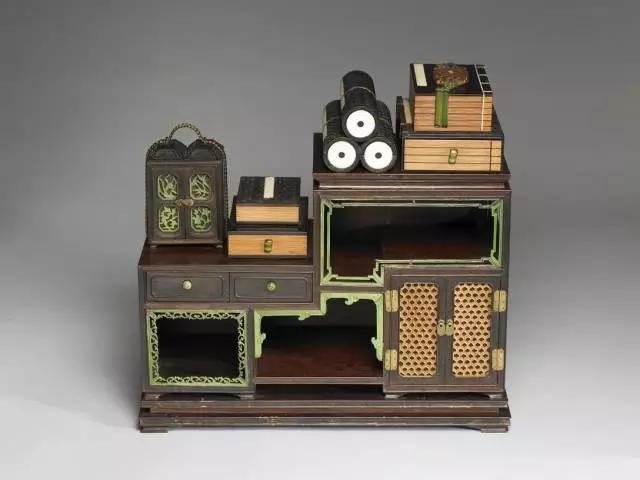 皇帝的玩具箱：不吹牛，能看一年
