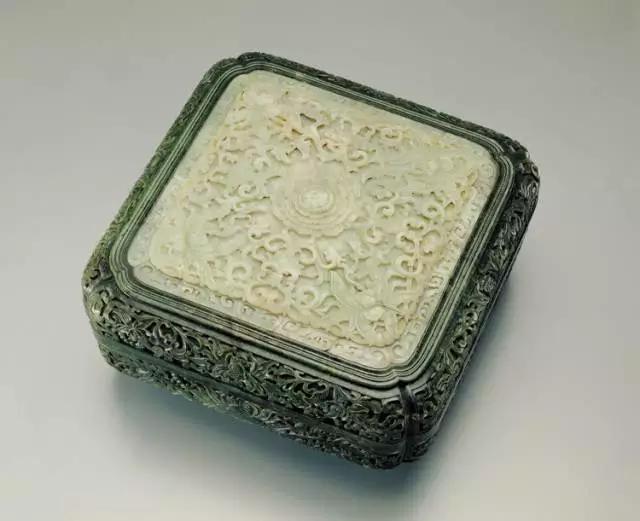 皇帝的玩具箱：不吹牛，能看一年