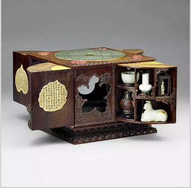 皇帝的玩具箱：不吹牛，能看一年