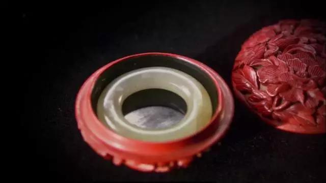 皇帝的玩具箱：不吹牛，能看一年