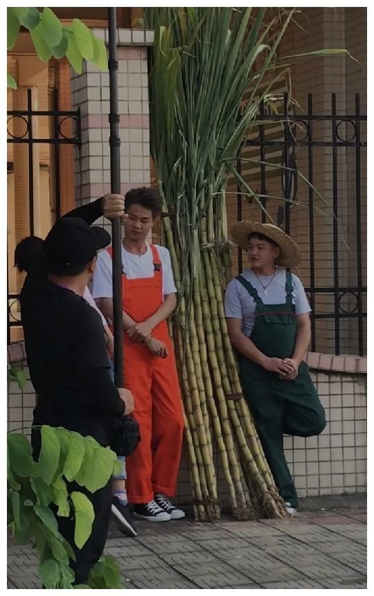 许华升近期大动作,在广东开拍《阿全出更》不锈钢我们一起看看吧