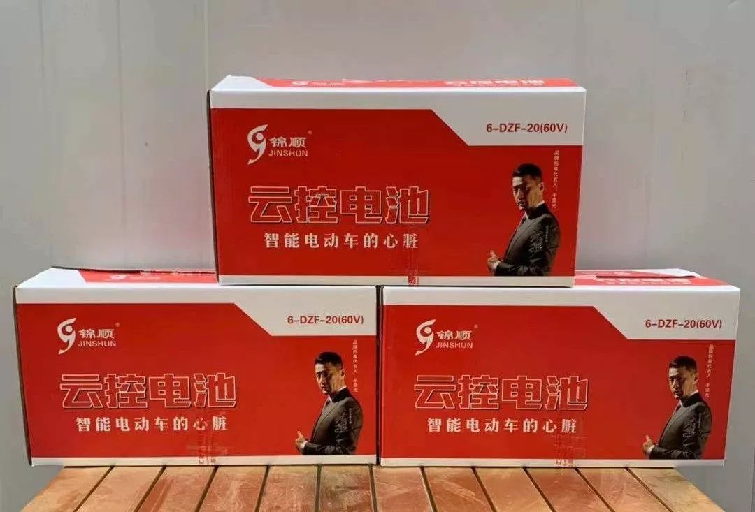 “看到有人往外搬健身器材，慌了”玉林某健身会所才开一个月就…