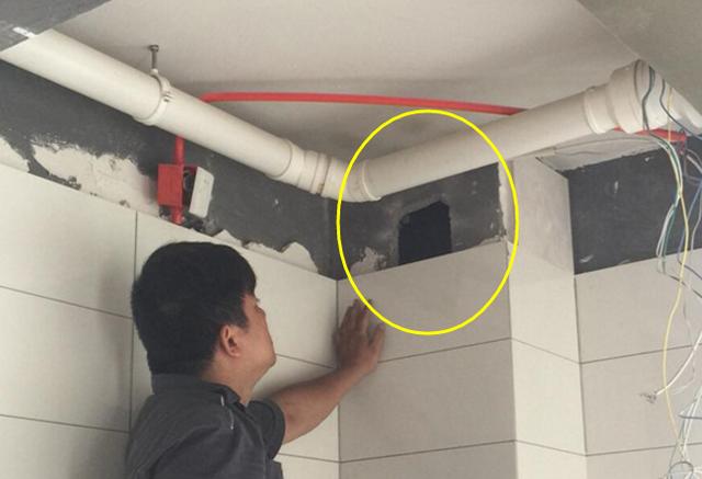 安装止逆阀的时候,业主不小心漏了这个细节,结果又要多花100块