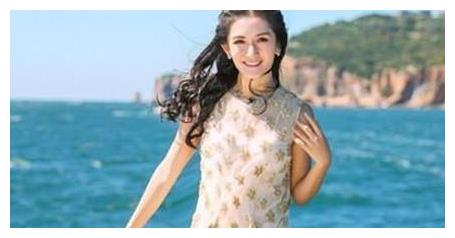 娱乐圈4位喜欢坐游艇的女明星，谢娜美如画，李小璐太迷人！