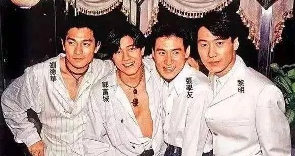 母凭子贵！黎明送女儿千万游艇当玩具，妻子被宠发福疑似备孕二胎