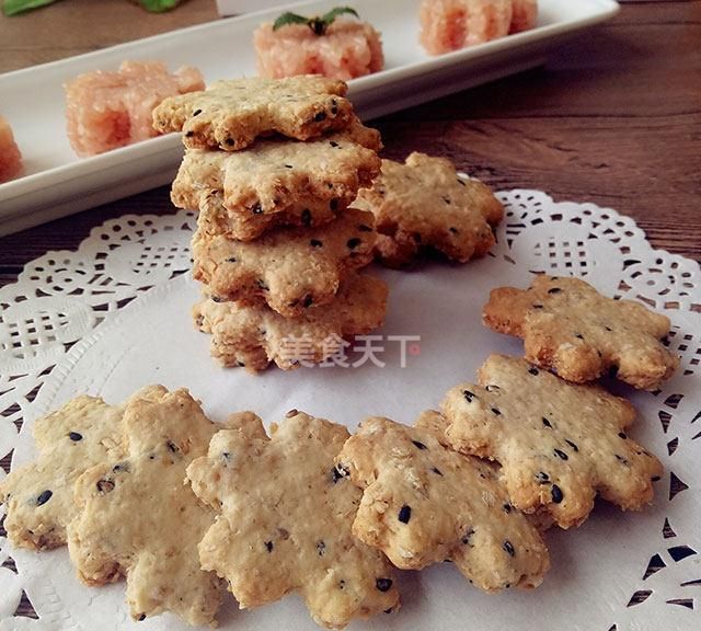 教你做燕麦饼干，酥脆可口，在家就能轻松搞定