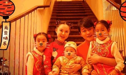 带你参观佟大为的家，客厅家具都搬走给老婆练瑜伽，真是好男人啊