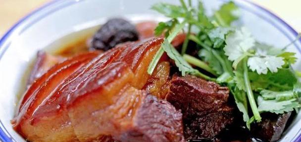 同安封肉：一双筷子就能切开