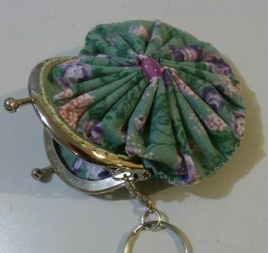 几厘米的小碎布缝一圈，承包了家里的居家用品