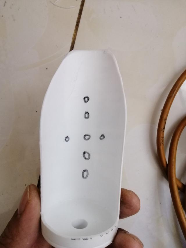 密封胶管，做打窝勺，看看上不上青鱼