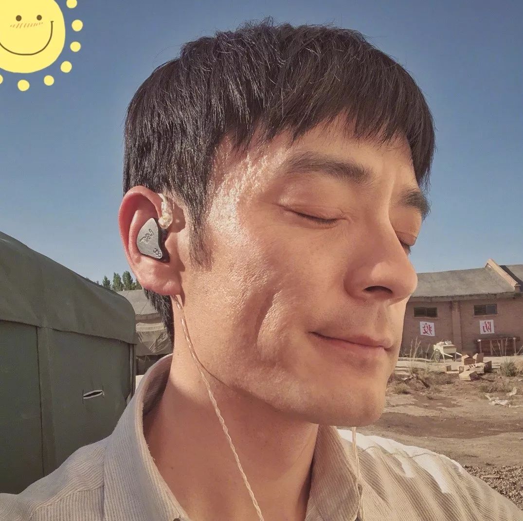 【漏网之娱】追星上头，外卖网购，没想到你是这样的李光洁
