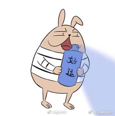 雕塑自己的过程，必定伴随着疼痛，可那些自我敲打