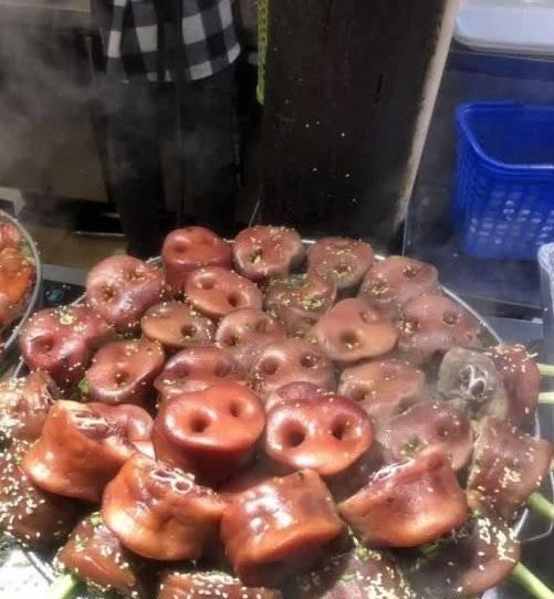 每日趣味图片，我说去健身房器材总练不好呢，原来我的方法不对