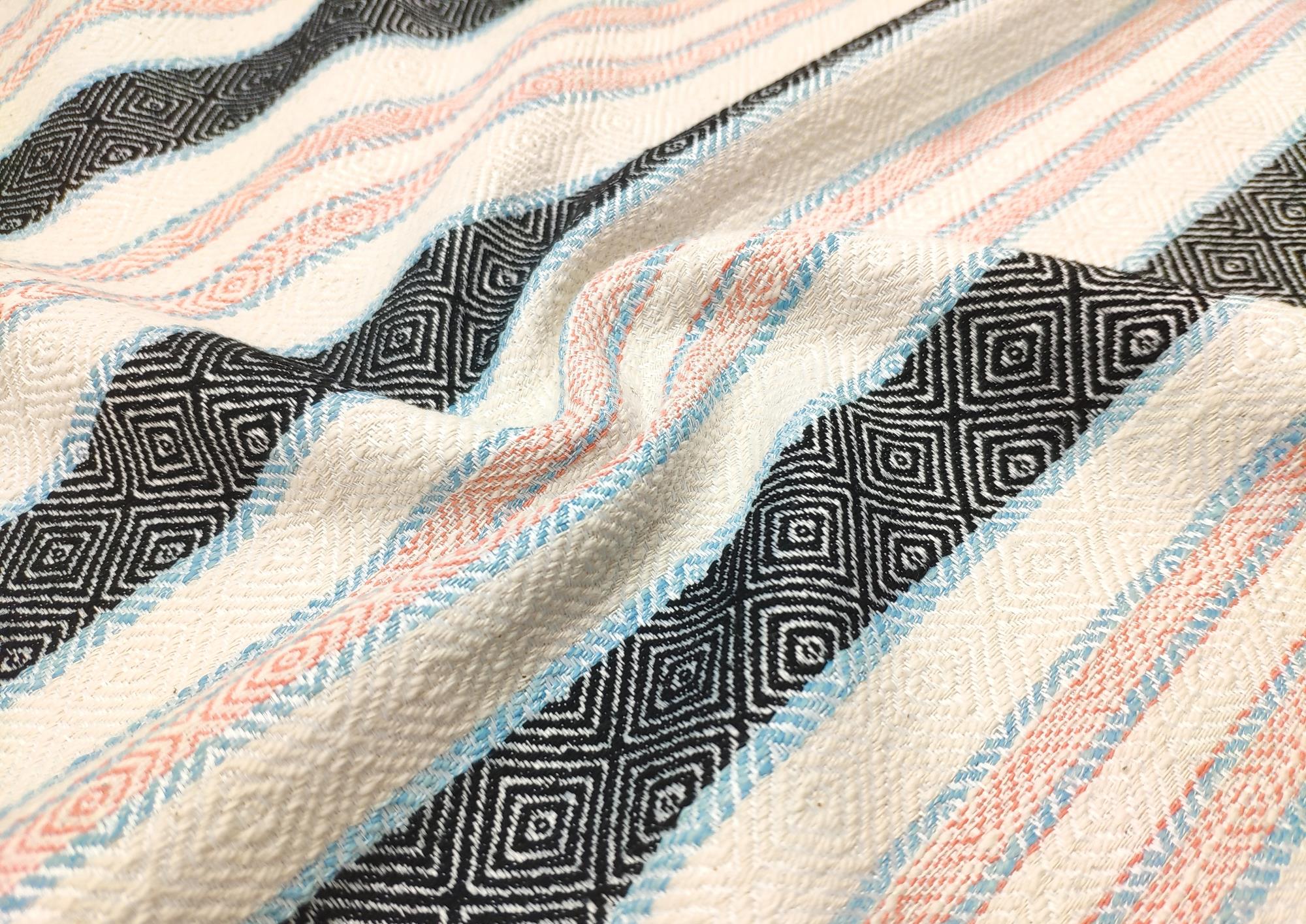 中国风面料，时尚优雅，兼具东方韵味！