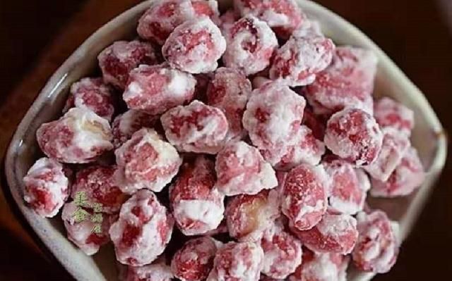 花生小零食的家常做法，香甜酥脆，简单3步就搞定，一口一个倍香