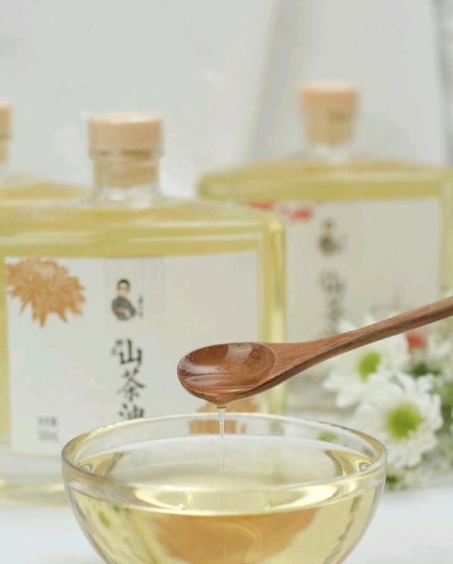 周杰转行经商，制作自己品牌的酱油面粉还有山茶油