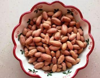 这么做花生米，5分钟上桌，简单又方便，比油炸的更健康