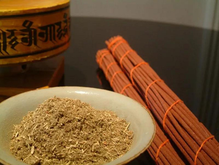 藏香，是藏族人不可缺少的日用品