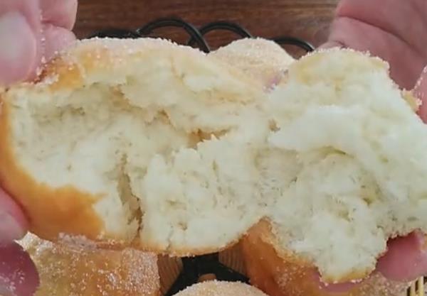 面粉搭配芝麻，做孩子爱吃的小饼干，美味又健康，好吃不上火