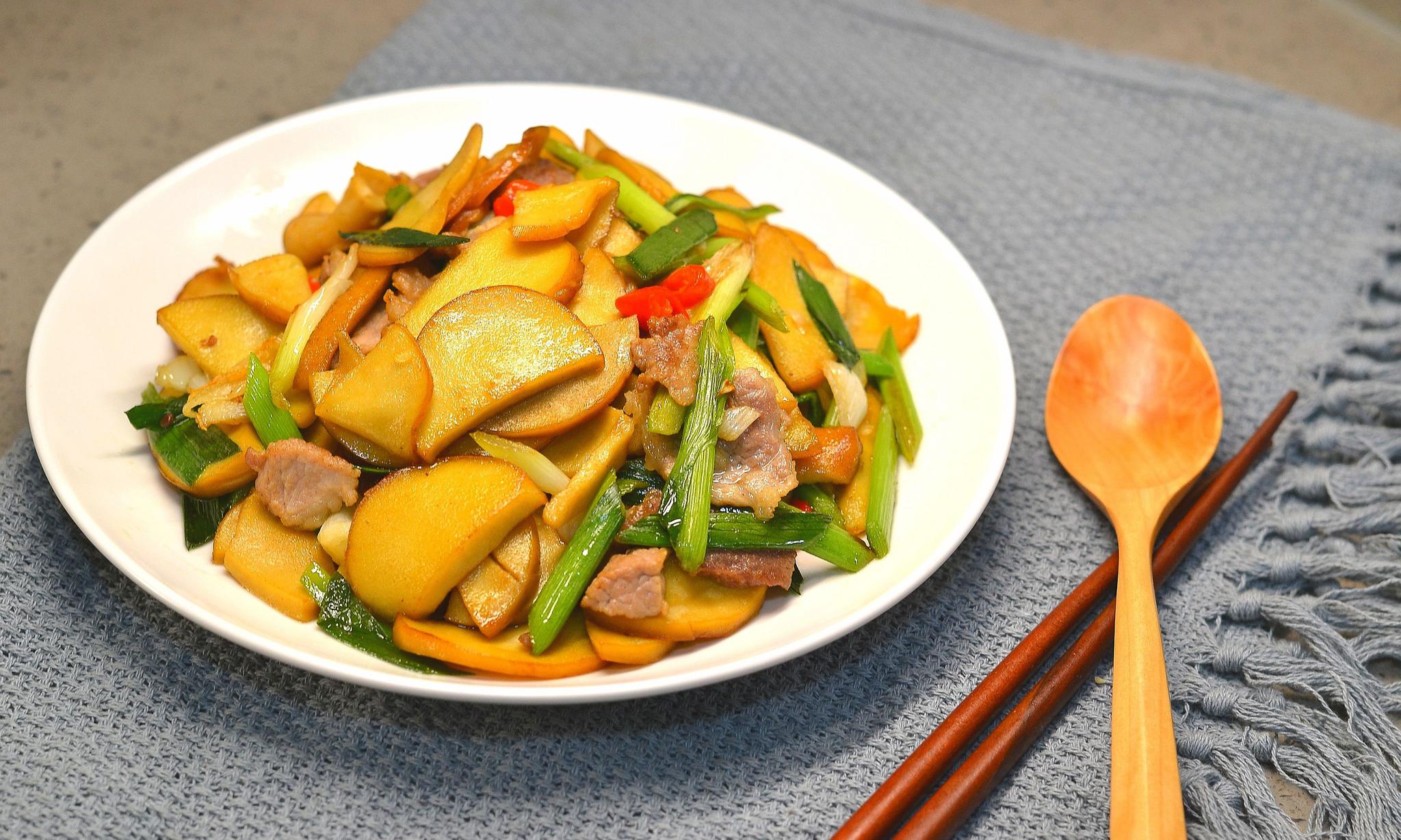 这种美味大豆食品，价廉物美、营养丰富，吃起来有嚼劲