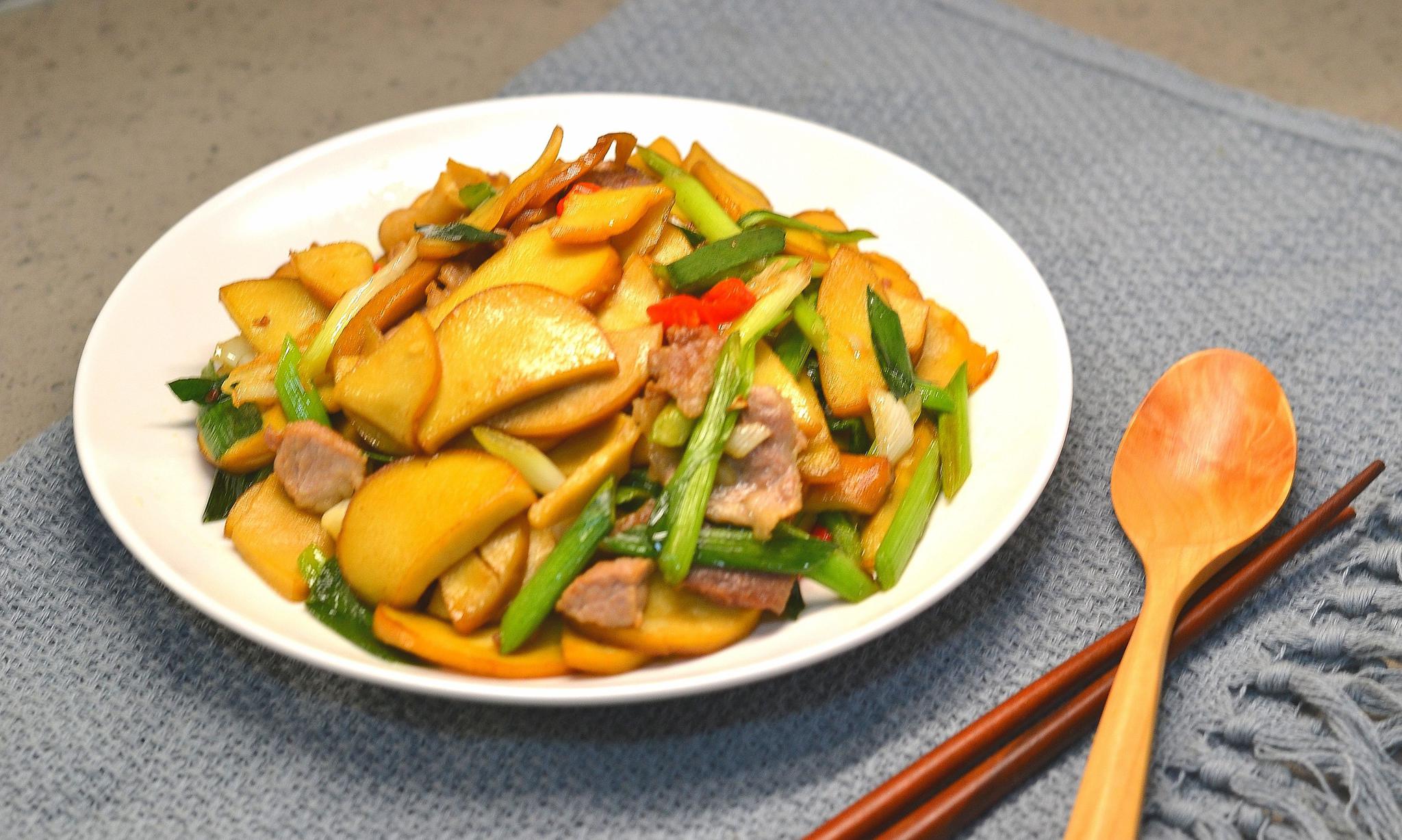 这种美味大豆食品，价廉物美、营养丰富，吃起来有嚼劲