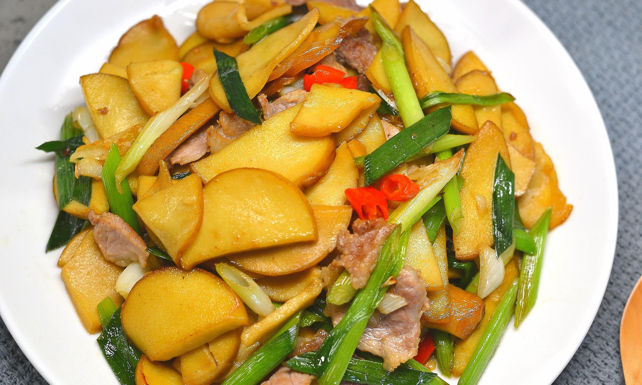 这种美味大豆食品，价廉物美、营养丰富，吃起来有嚼劲