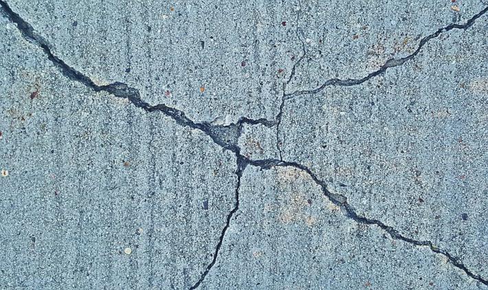 裂缝修补道路密封胶的产品特点、适用范围、使用方法和存储方法