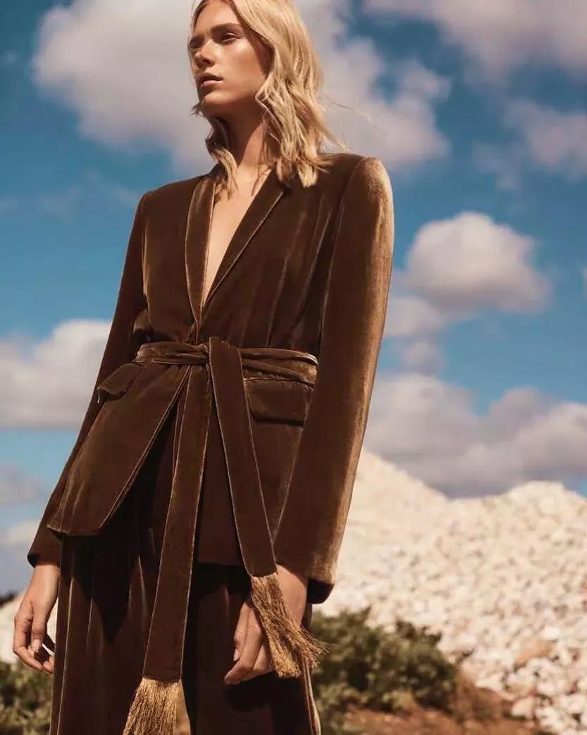 冷冬穿上这些面料,从此不做冻美人!