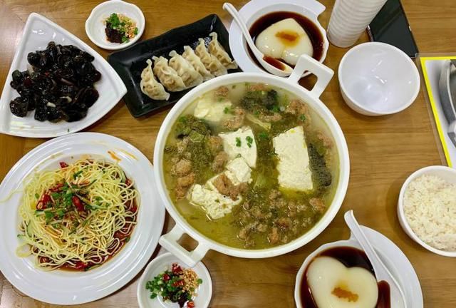 成都5大豆花美食店，来成都除了火锅不能错过的还有豆花