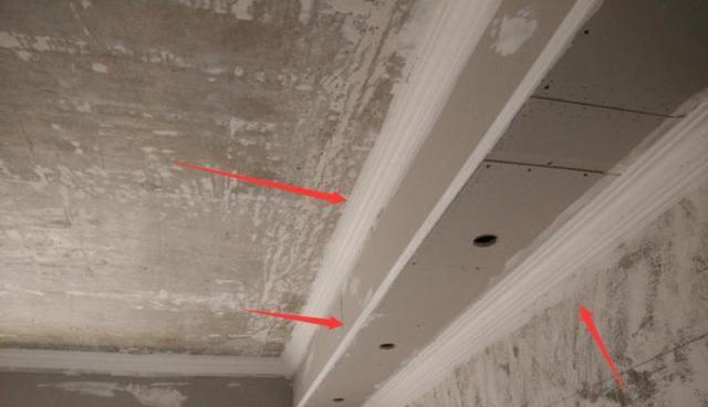 吊顶上的线条怎么安装才好看？看了邻居家，才知道要这么装