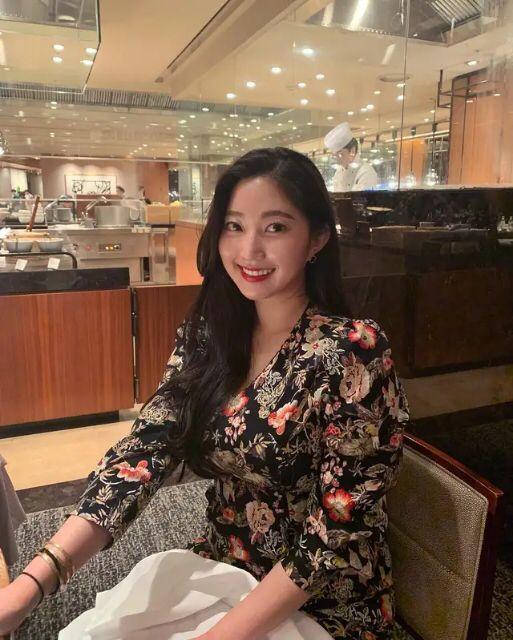 真正见过大世面的女人，很少戴这5种首饰，廉价寒酸，特别没品味