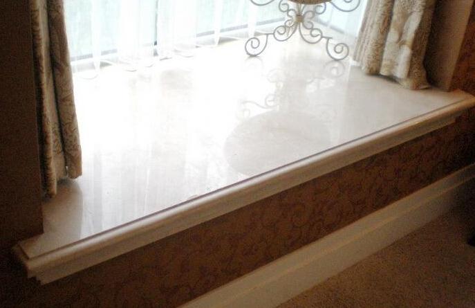 越来越多人飘窗不铺大理石了，头次见这种设计，美观又实用