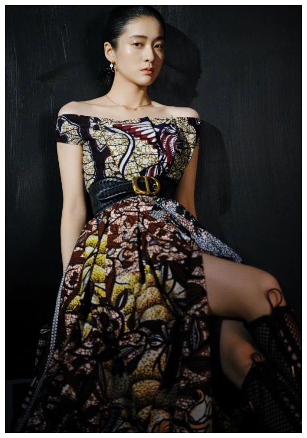 张雪迎这双不用穿袜子的运动鞋火了,远看就像没穿鞋,太潮了吧