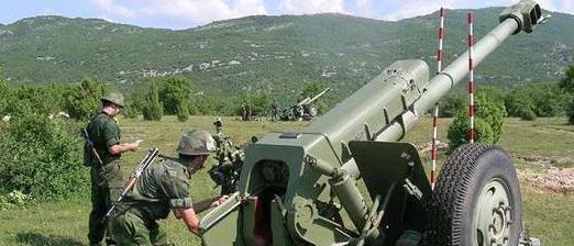 面对印度这个神奇的国家，西方国家会不假思索将技术、装备转让